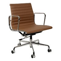 кресло eames style коричневая кожа в Комсомольск-на-Амуре